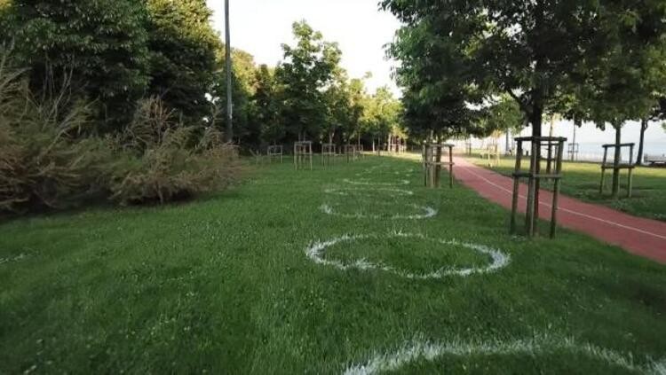 İstanbul'da çemberli sosyal mesafe dönemi