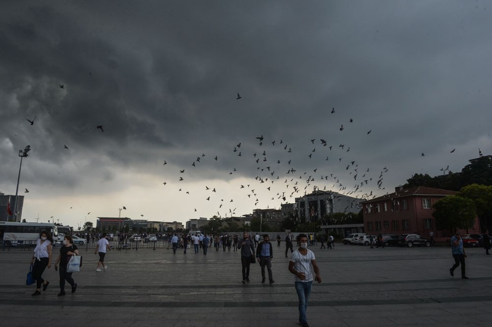 İstanbul'da sağanak, dolu ve hortum