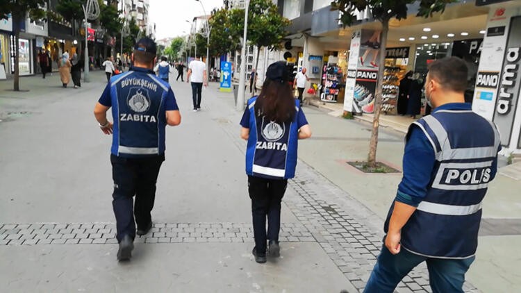 Bakan Koca 3 ili örnek gösterdi! Vali 'Maalesef' dedi ve açıkladı...