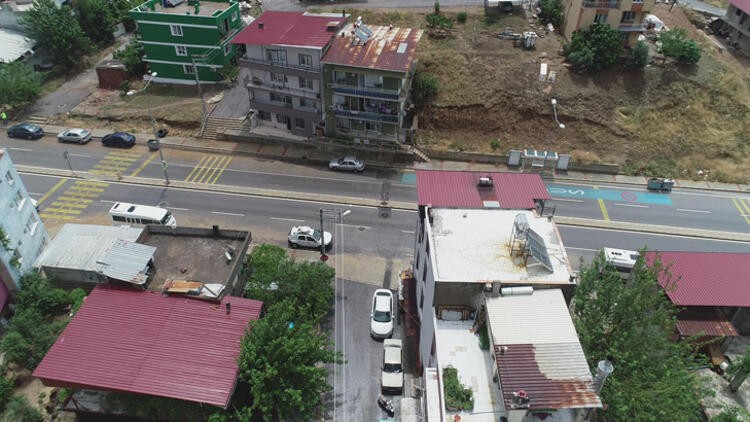 İzmir ve Bursa'nın ardından İstanbul'da da başladı! Süper hücre uyarısı