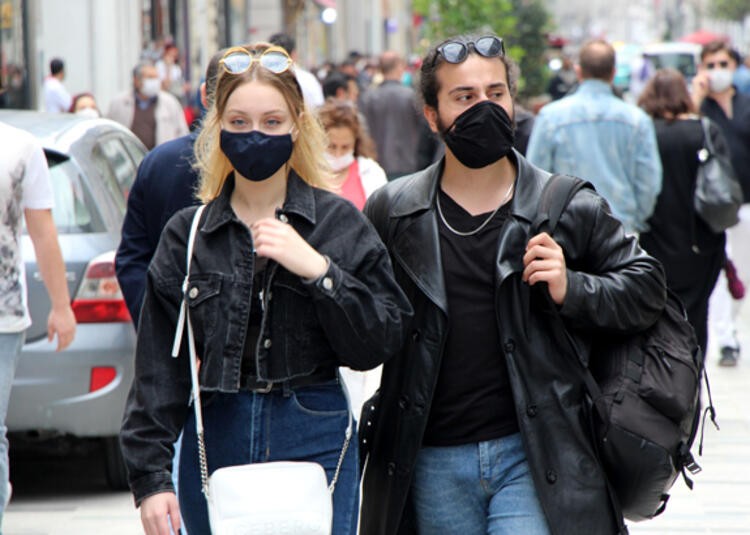 Maske yasağı kararları peş peşe geliyor!