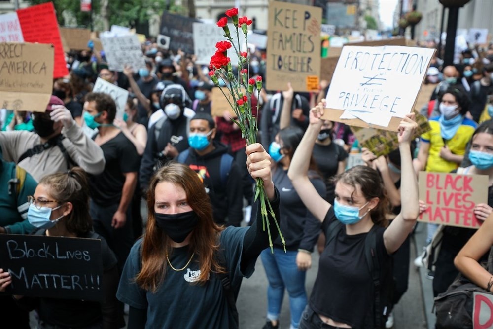 ABD'deki protestoların 8. gününde şiddetin dozu düştü