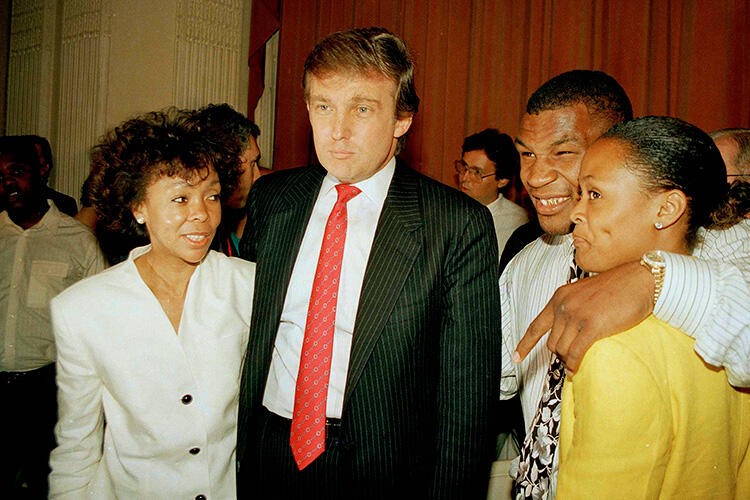 Mike Tyson Trump'ı dövüyordu!