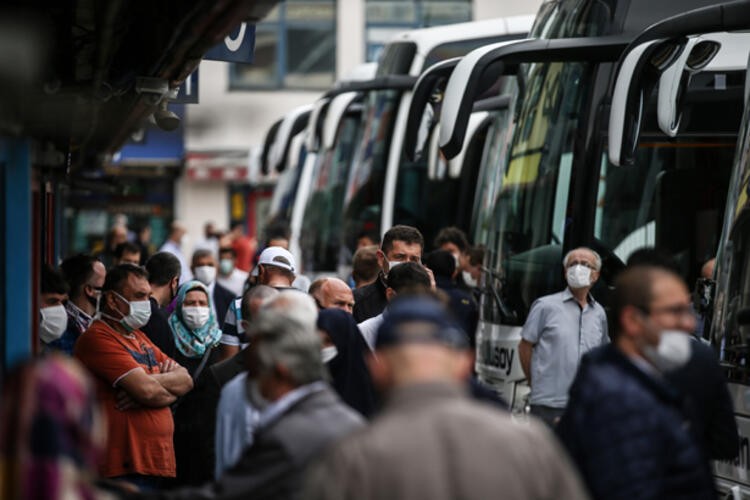 65 yaş üstü için önemli karar! İşte yeni korona virüs planı...