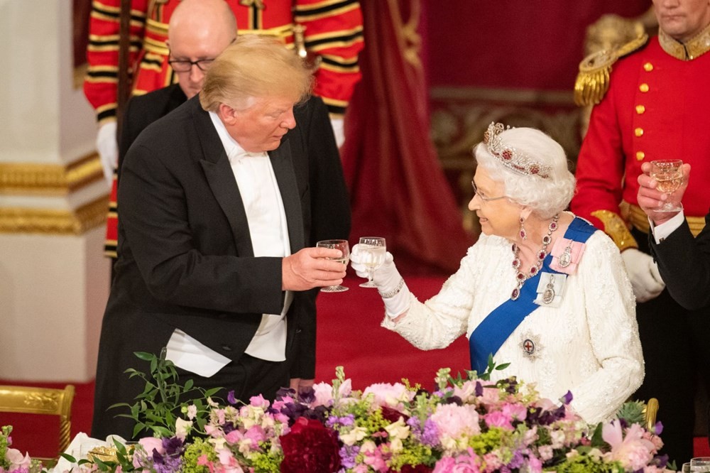 ABD Başkanı Donald Trump, İngiltere Kraliçesi 2. Elizabeth'in 94. yaş gününü kutladı