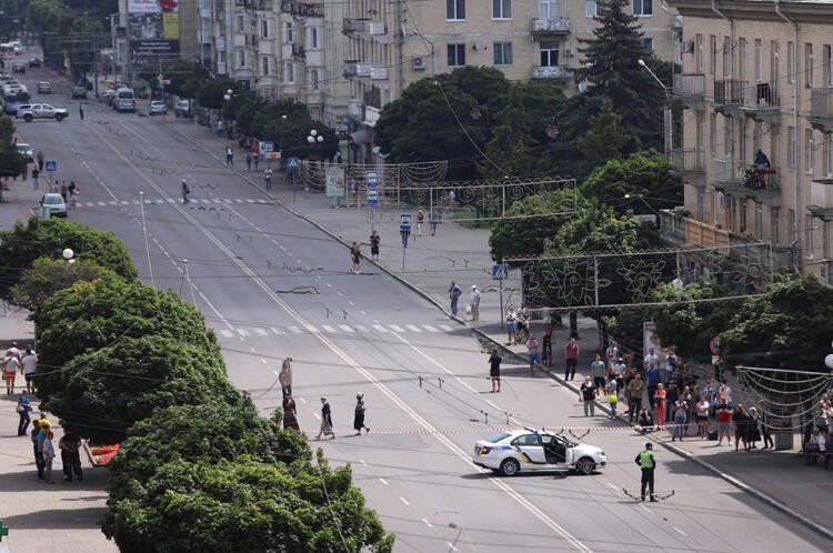 Ukrayna'da rehine takası yapıldı, saldırgan Kiev'e hareket etti