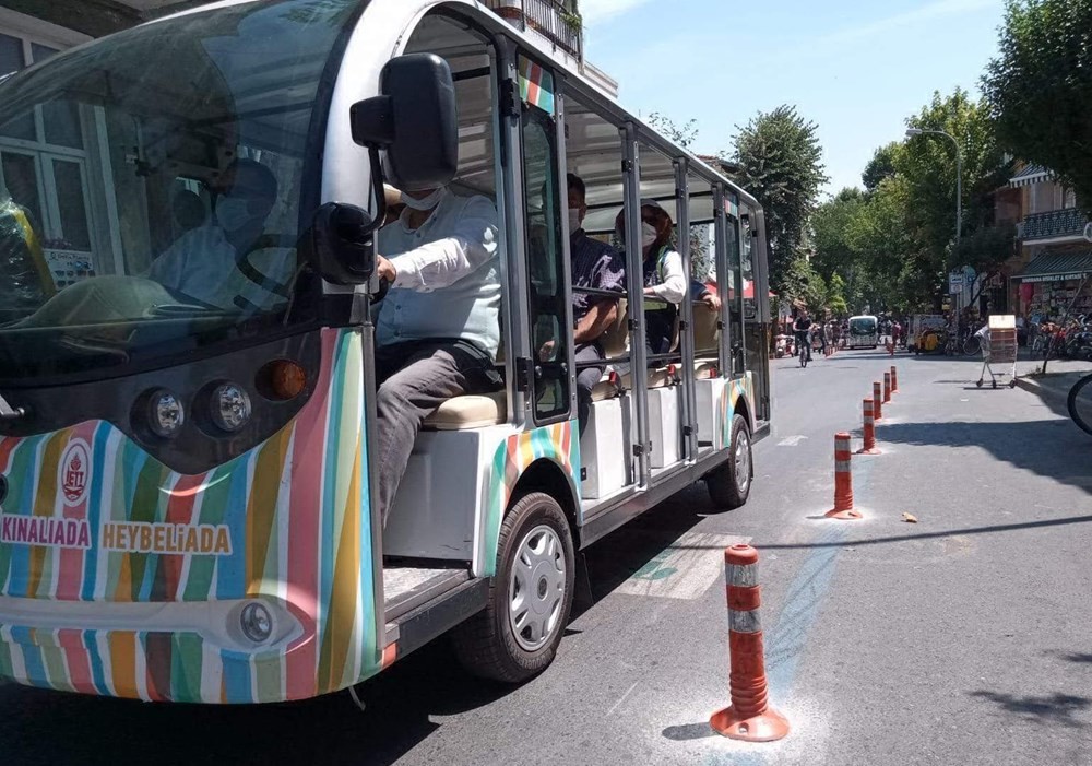 Büyükada'da elektrikli araçların test sürüşü yapıldı