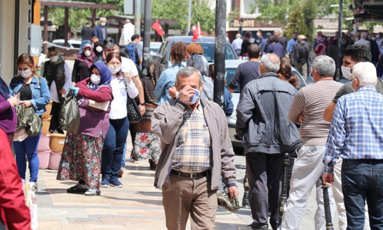 Flaş korona virüs kararı! Bir kentte daha yasaklandı