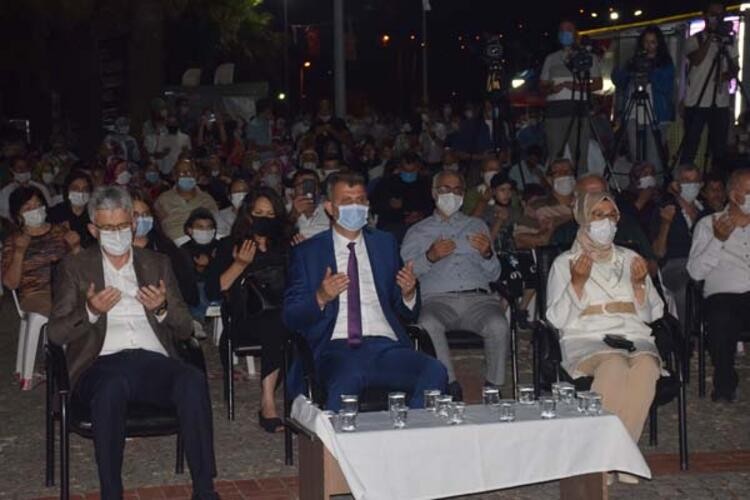 17 Ağustos Depremi'nin 21. yıldönümü: Acılar unutulmadı