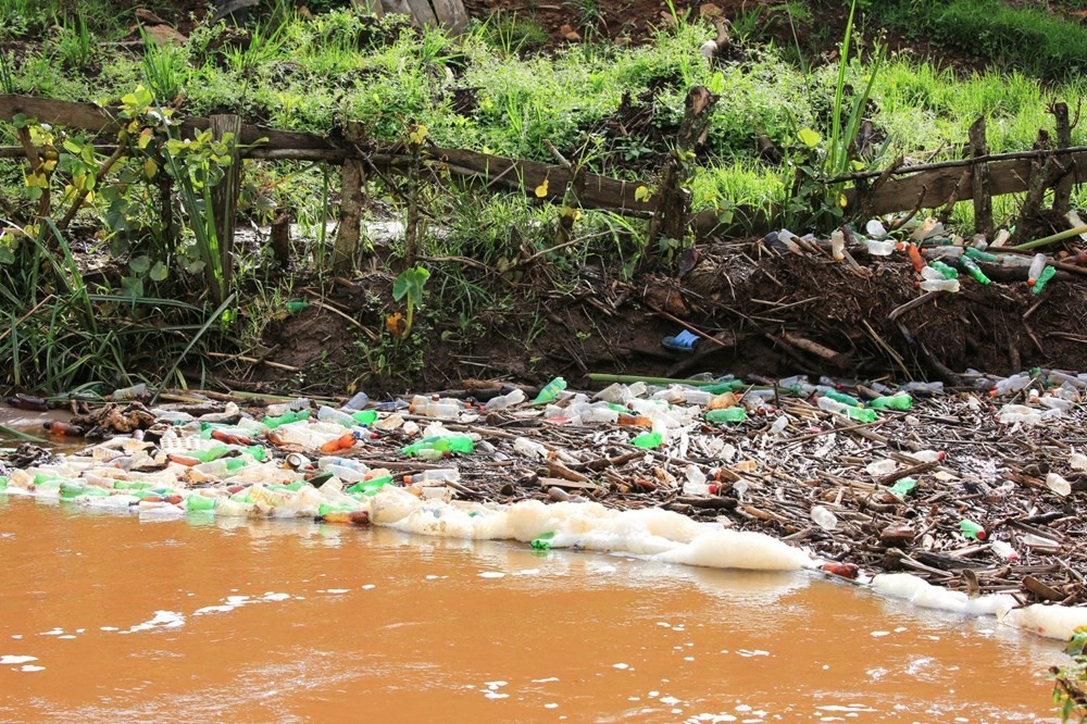 Atlantik Okyanusu’nda tahmin edilenden 10 kat daha fazla plastik bulundu