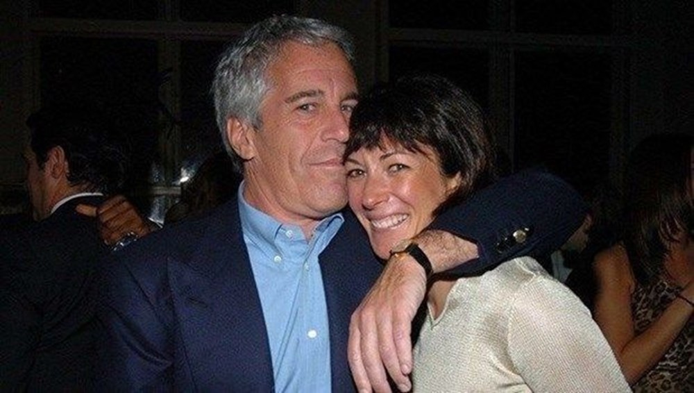 Bill Clinton'ın, Epstein'ın uçağındaki masaj fotoğrafları ortaya çıktı