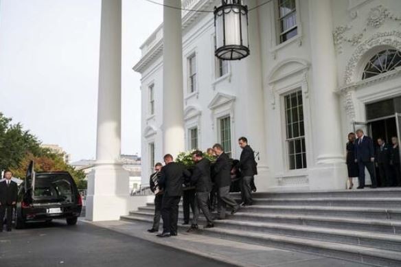 Trump’ın kardeşine Beyaz Saray’da özel cenaze töreni