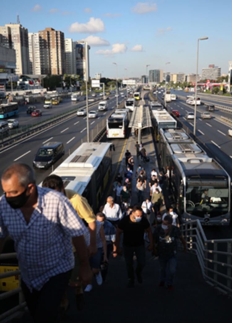 Yeni korona virüs önlemi: Kademeli mesai!