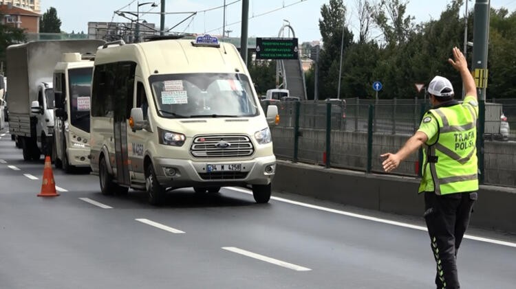 Korona virüs için korkutan rakamı 'kriz' deyip açıkladı: Kaçınılmaz! 