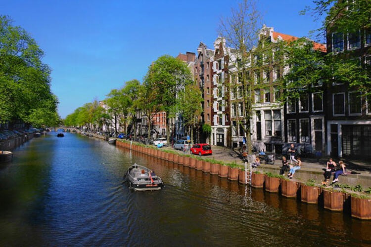 Amsterdam'dan Airbnb'ye yasak kararı