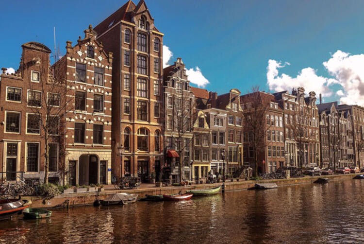 Amsterdam'dan Airbnb'ye yasak kararı