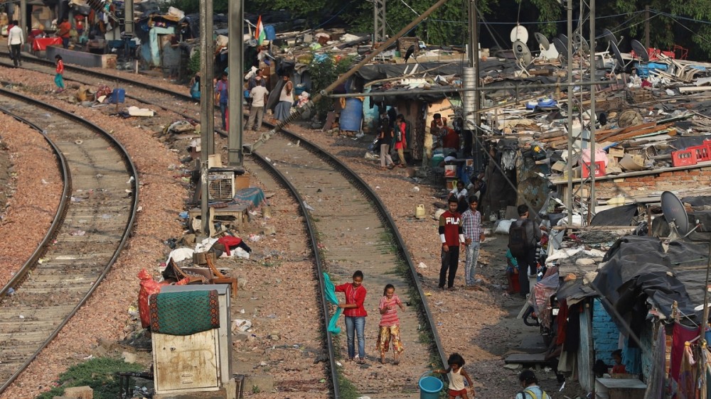 Hindistan Hükümeti 2 milyondan fazla insanı evinden edecek