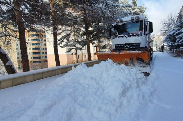 Meteoroloji uyardı! Doğu'da kar batıda don 