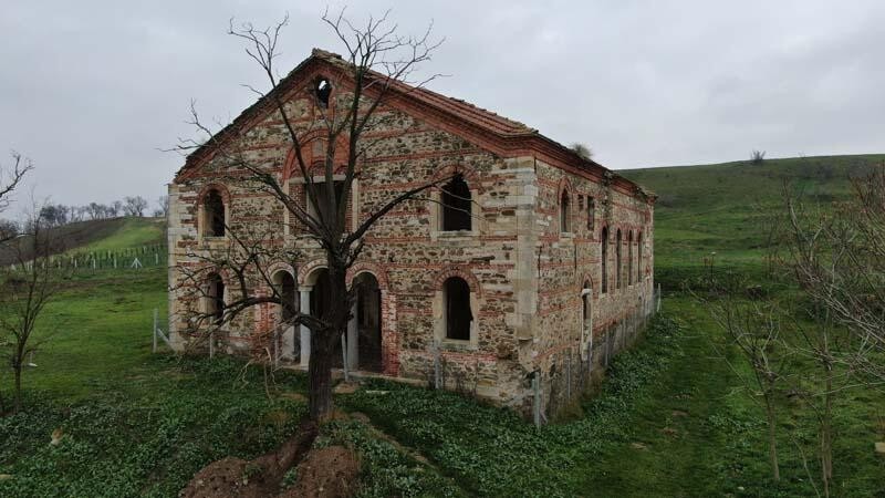 Definecilerin talan ettiği tarihi Germiyan Kilisesi