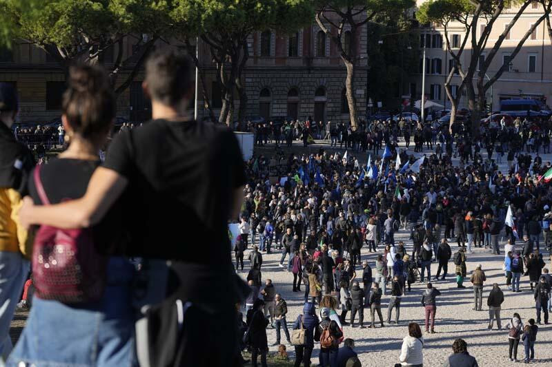 İtalya'da Kovid aşısı raporu: Tam 23 kat fark var!