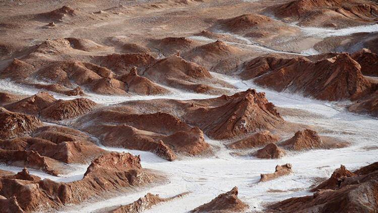 Dünyanın en kurak yeri Atacama NASA'nın test merkezi oldu