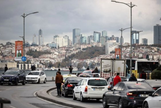 Saat 9'u 5 geçe hayat 1 dakika durdu