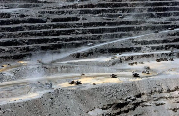 Dünyanın en büyük elmas madeninde yeni bir mineral bulundu