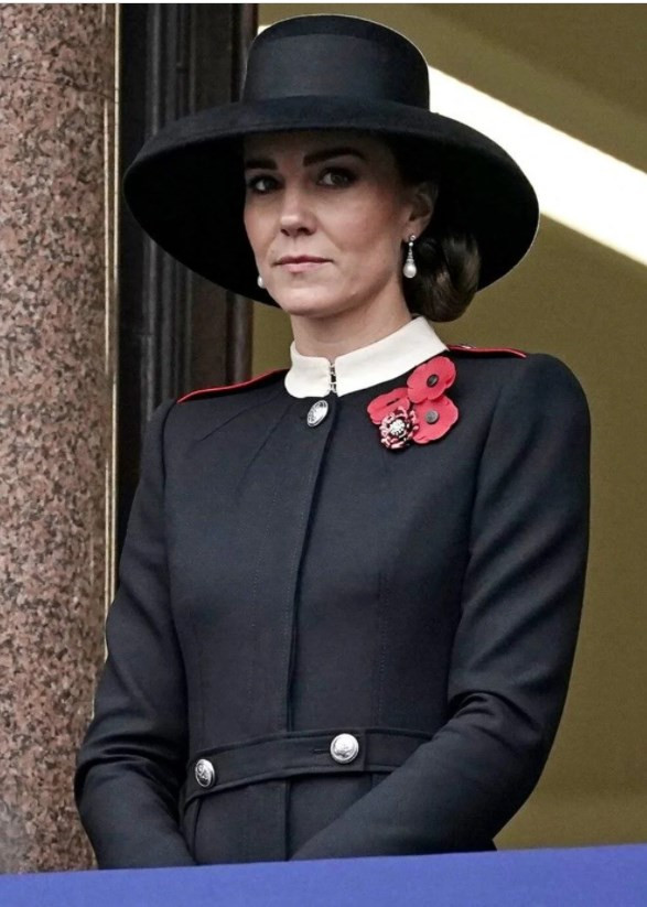 Kraliçe Elizabeth'in yerine Kate Middleton