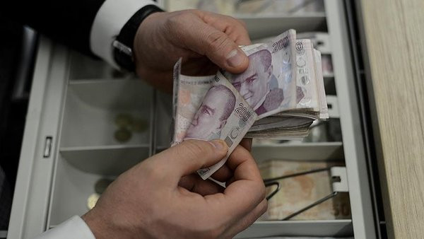 Canlı yayında açıkladı: Asgari ücrette 5 bin 200 lira mümkün mü?