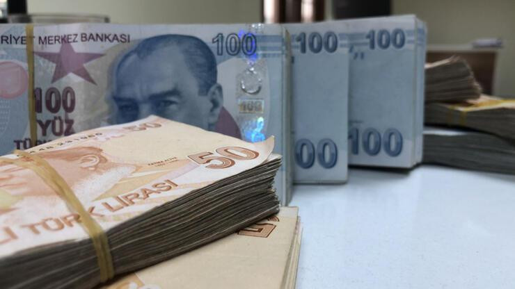 Canlı yayında açıkladı: Asgari ücrette 5 bin 200 lira mümkün mü?