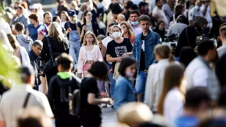 Ve korkulan oldu... Oxford duyurdu: 'Süper varyant' alarmı!