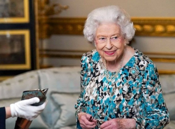 Ada ülkesi Barbados Kraliçe Elizabeth'i tanımayacak