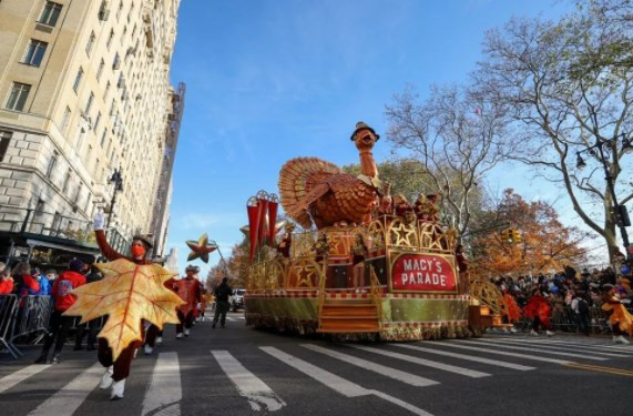 New York'ta Şükran Günü yürüyüşü