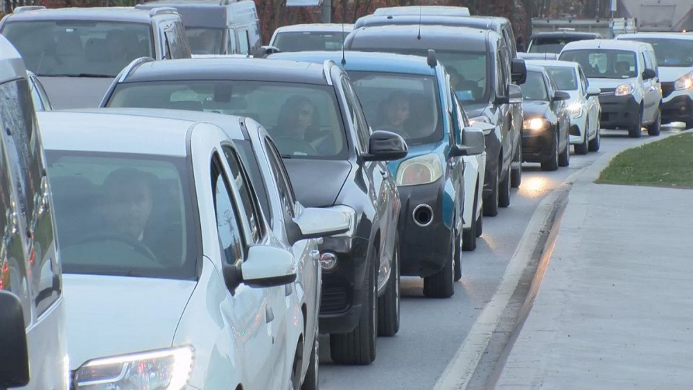 İstanbullunun çilesi trafikte servis faktörü!