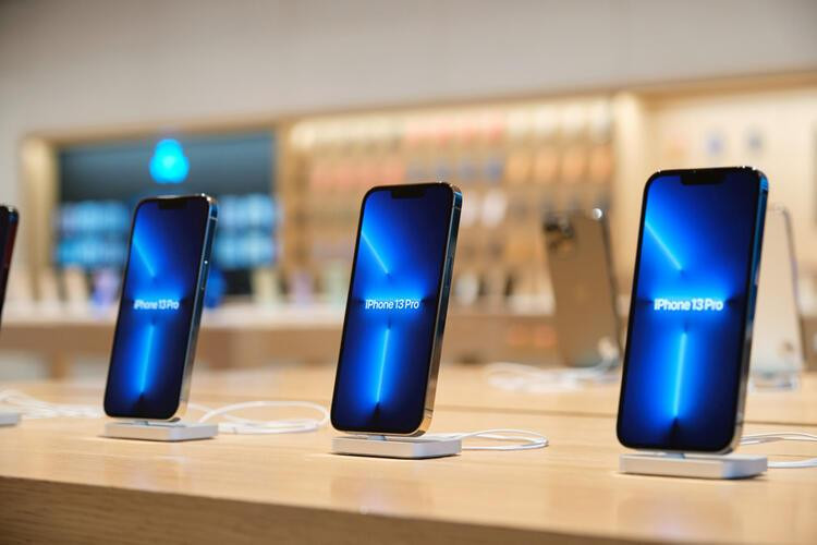 Apple Türkiye'den zam kararı! İşte zamlı iPhone fiyatları