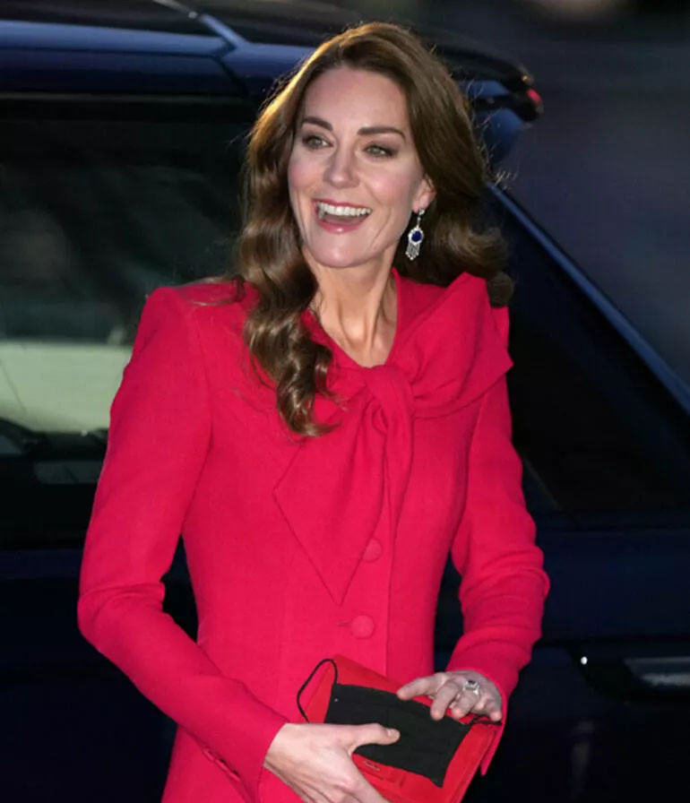 Kate ve William'ın elinden 'tahtı' aldılar!