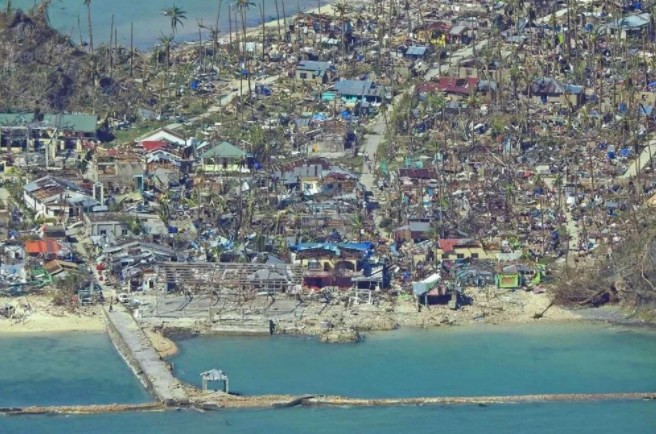 Rai Tayfunu'nun vurduğu Filipinler'den kareler