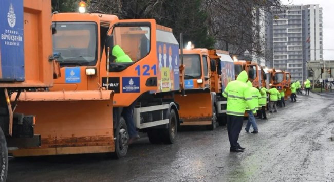 İstanbul'da kar seferberliği: Tuz dağları havadan görüntülendi