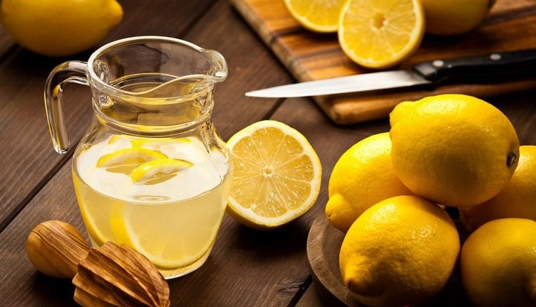 Limonun bir yararı daha ortaya çıktı: Bu yönteme dikkat!