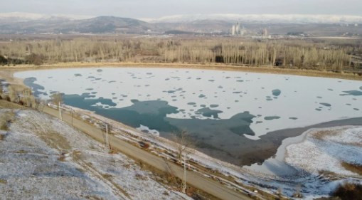 Türkiye'nin en soğuk yeri eksi 26 ile İmranlı oldu: Kızılırmak Nehri dondu