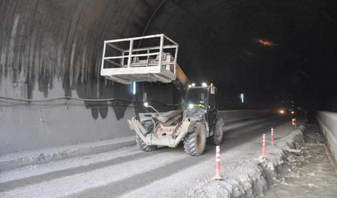 Zigana Tüneli'nin yüzde 81'i tamamlandı