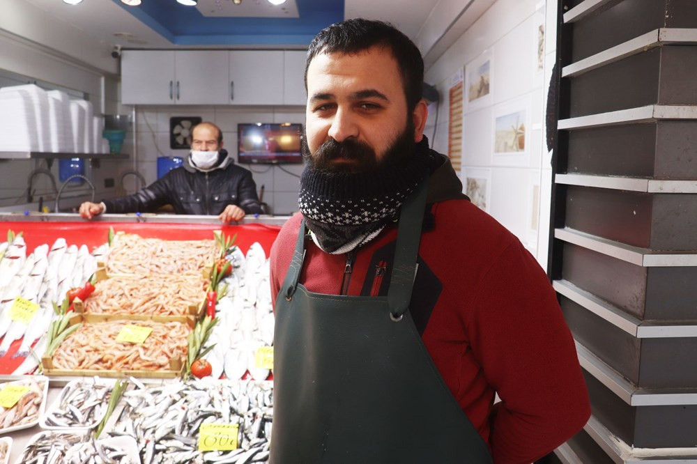 Çanakkale’de kar ve fırtına balık tezgahlarını vurdu