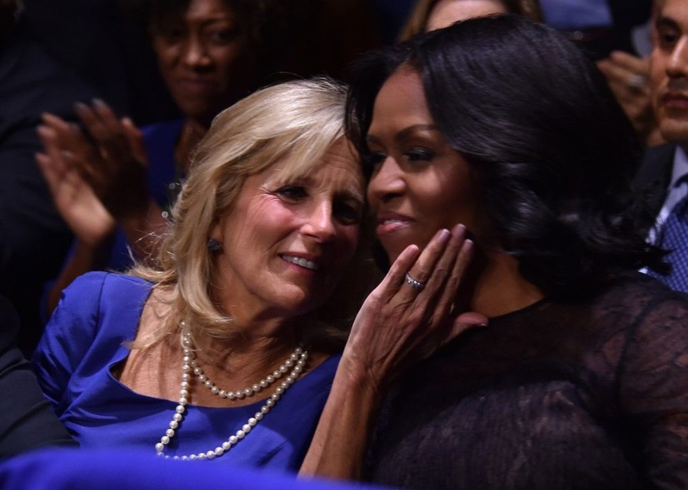 Michelle Obama'ya Beyaz Saray'ı hatırlatacak özel hediye