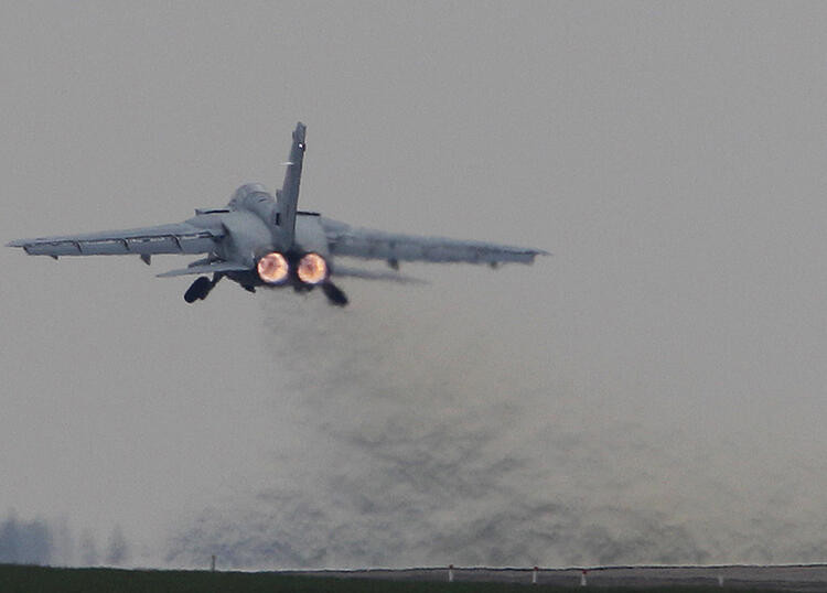 Rus ve İngiliz jetleri Kuzey Denizi'nde kapıştı