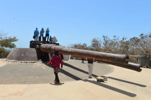 Afrika'da 2 asırlık köleliğin izlerini taşıyan ada