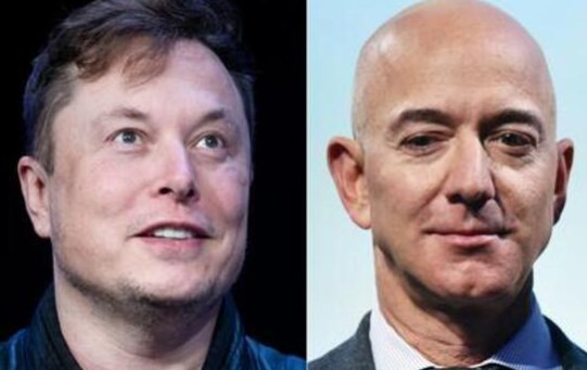 Bezos'un şirketinden SpaceX ve NASA'ya tepki