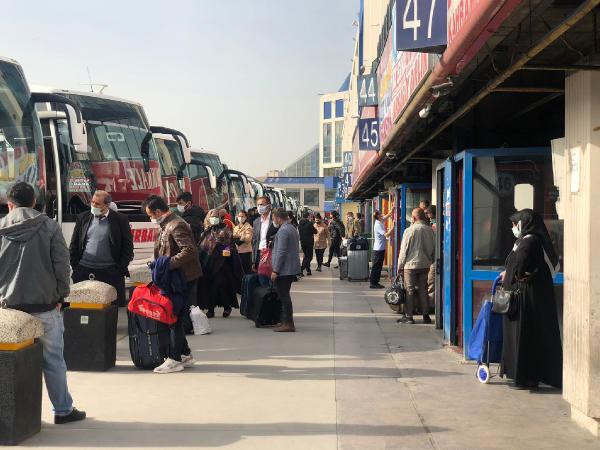 Tam kapanmaya bir gün kala otogarda yoğunluk!