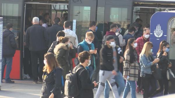 İstanbul'da toplu ulaşım ve trafikte yoğunluk