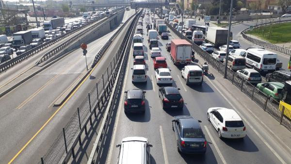 İstanbul'da toplu ulaşım ve trafikte yoğunluk