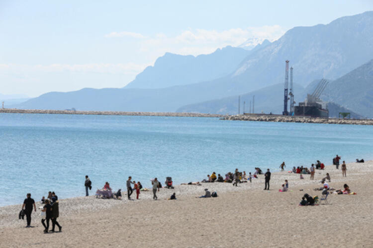 Rus turistlerin yarısından fazlası vazgeçmedi!